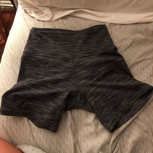 Lululemon Align shorts